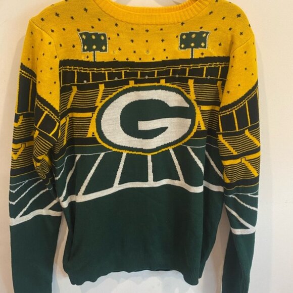 Green Bay Packers Men's Light Up Sweater - Picture 1 of 6